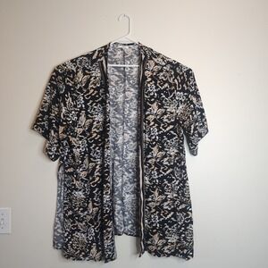 Maurices Kimono Cardigan Women 2X Black Floral Open Front Short Sleeve Boho